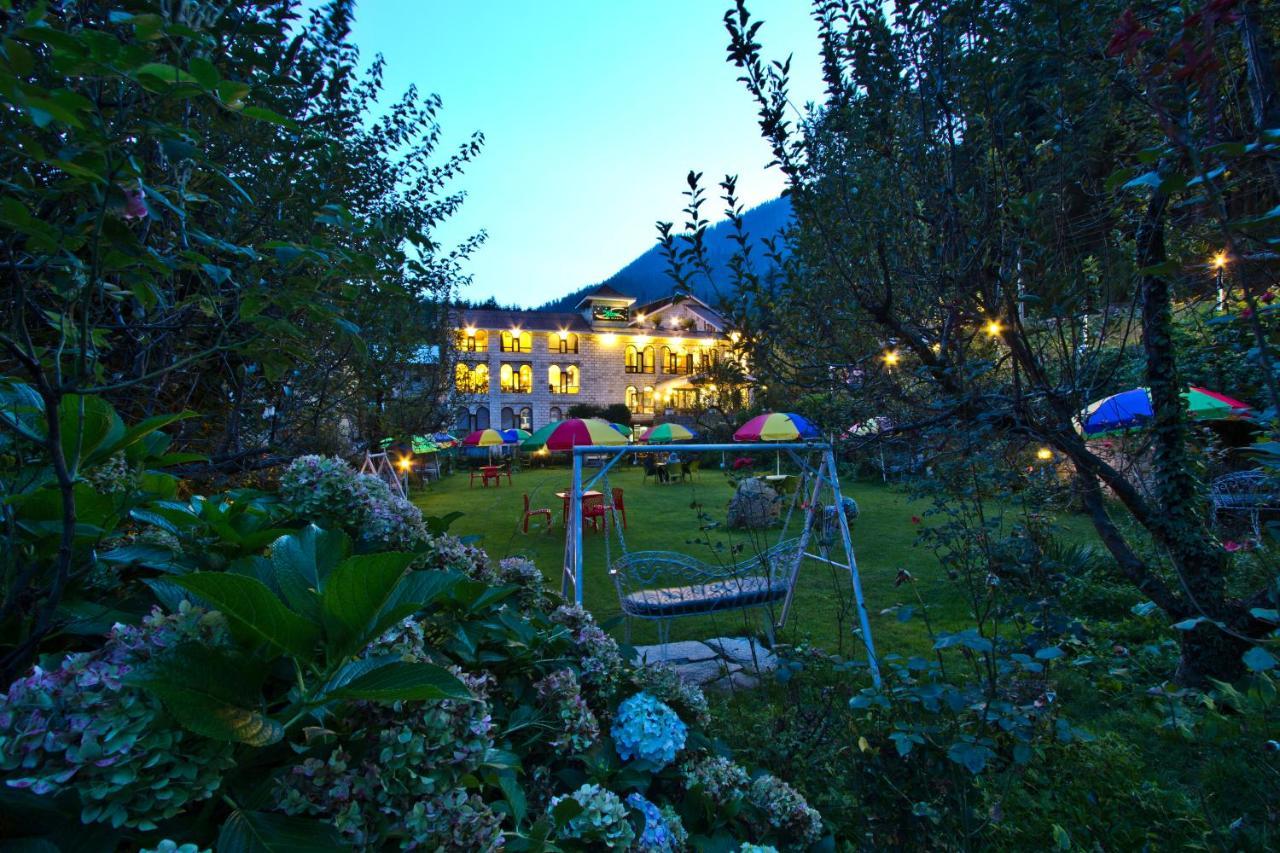 The Orchard Greens Manāli Kültér fotó